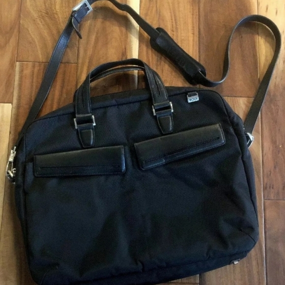 Tumi Vista Slim Nylon Briefcase Leather Trim 15” - Picture 1 of 5